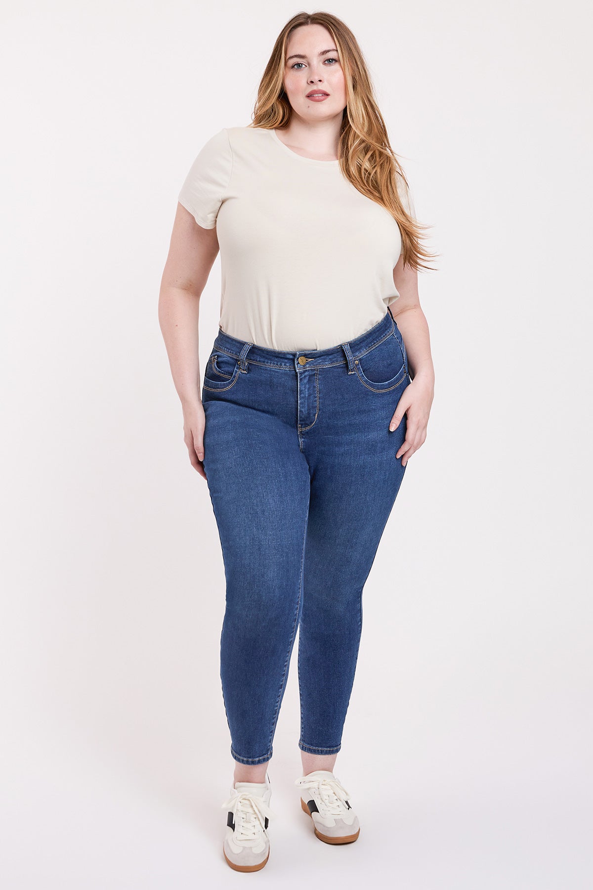 Women's Plus High Rise Curve Confidence WannaBettaButt Skinny Jeans