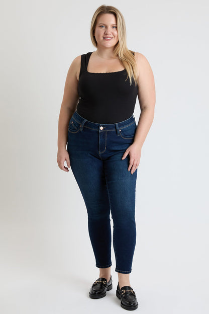 Women's Plus High Rise Curve Confidence WannaBettaButt Skinny Jeans